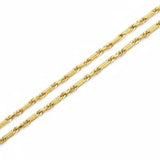Cadena estilo Fígaro de El Rey Joyero en oro laminado 18k con acabado brillante y eslabones detallados