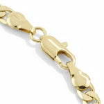 Detalle del broche de langosta en cadena y pulso Cartier de El Rey Joyero con baño de oro de 18k