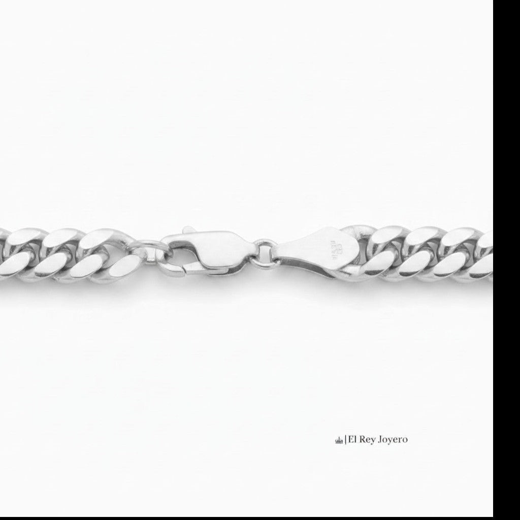 Pulsera cubana de plata .925 de 8mm de El Rey Joyero con cierre de mosquetón seguro y eslabones sólidos pulidos.