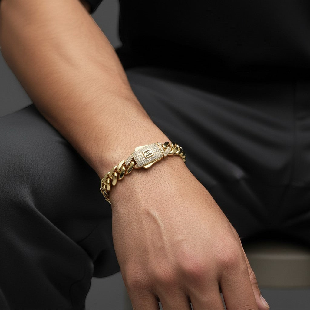 Pulsera El Rey Joyero estilo Mónaco en oro laminado 18k con eslabones gruesos y broche de caja con circonitas