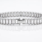 Pulsera tenis El Rey Joyero de oro laminado blanco 18k con zirconias corte baguette y broche de caja de seguridad
