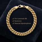 Pulso tejido chino de 8mm en oro laminado 18k de El Rey Joyero sobre base de terciopelo azul