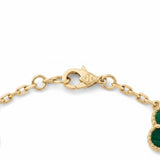 Cierre de mosquetón del pulso El Rey Joyero VC Green en oro laminado 18k con detalle de eslabones y piedra verde