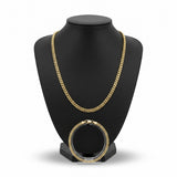 Set de cadena y pulsera estilo Mónaco en baño de oro 18k de El Rey Joyero sobre expositor negro